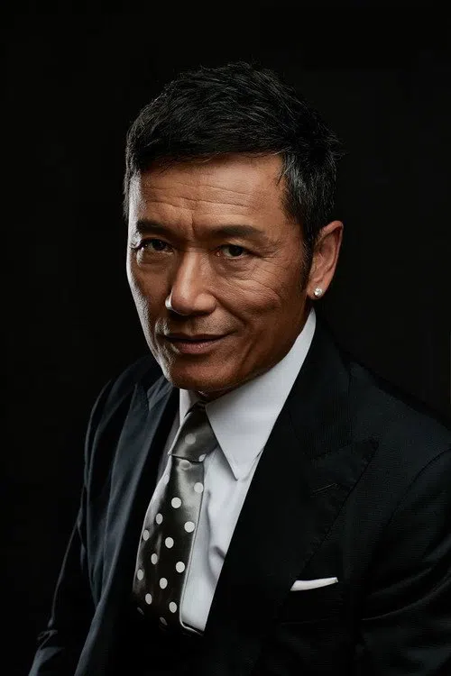 苗僑偉