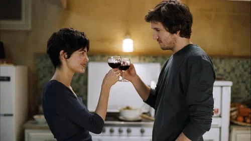 Bir Aradayız, Hepsi Bu izle