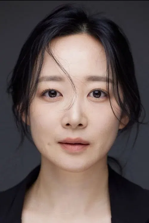 설유진