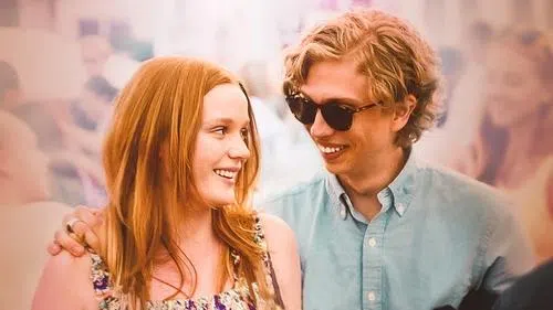 Royalteen izle