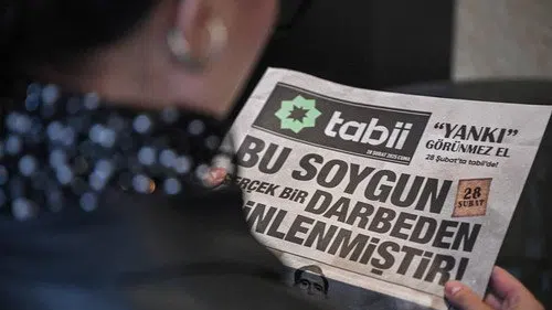 Yankı: Görünmez El izle afişi