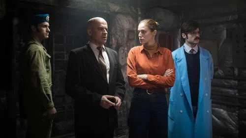 Uçurum izle afişi