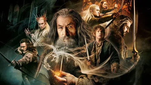 Hobbit: Smaug'un Çorak Toprakları izle afişi