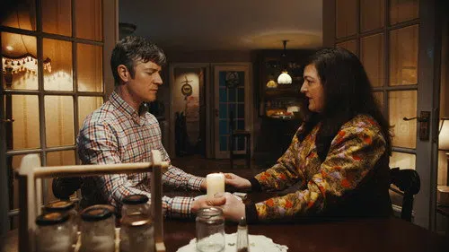 Exstra Sıradan izle