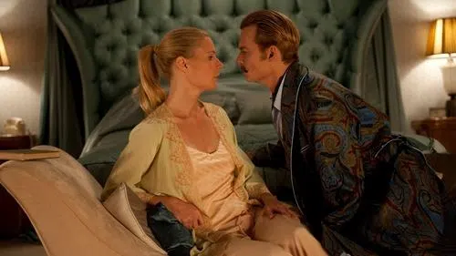 Üçkağıtçı Mortdecai izle afişi