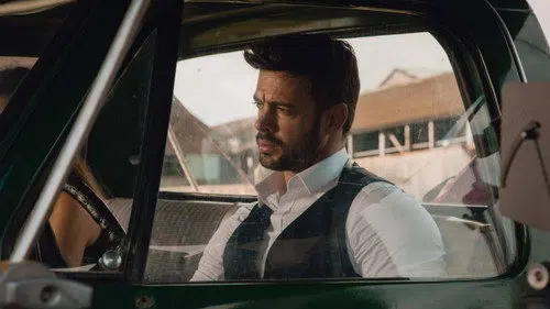 En brazos de un asesino izle