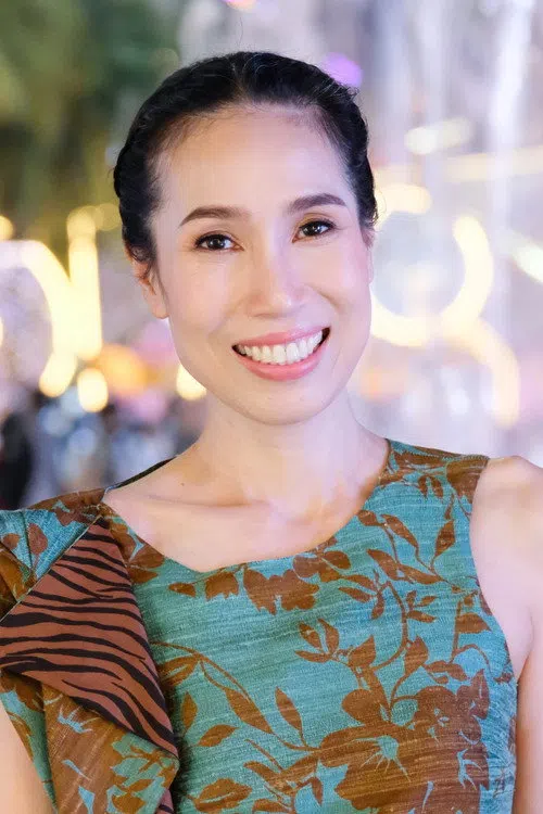 รัดเกล้า อามระดิษ