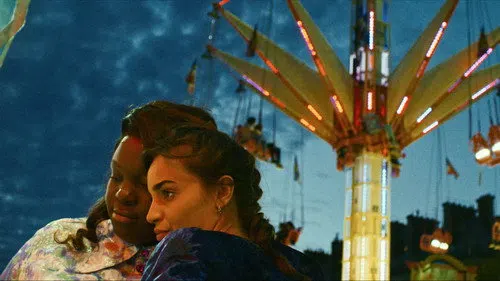 Entre les vagues izle afişi