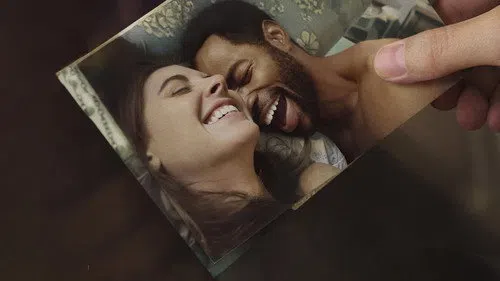 Eskiden Tanıdığım Biri izle afişi