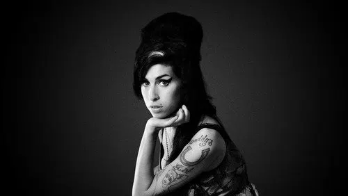 Amy izle