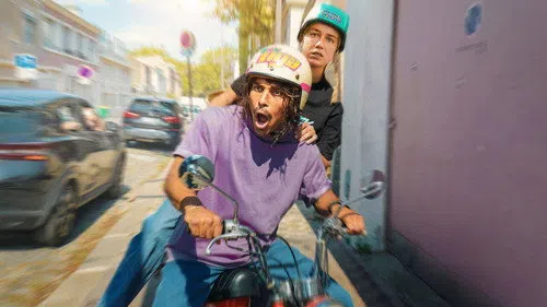 Yeni Zenginler izle afişi