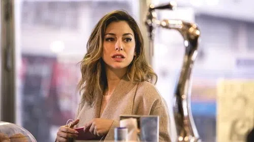 El bar izle