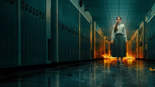 Carrie izle afişi