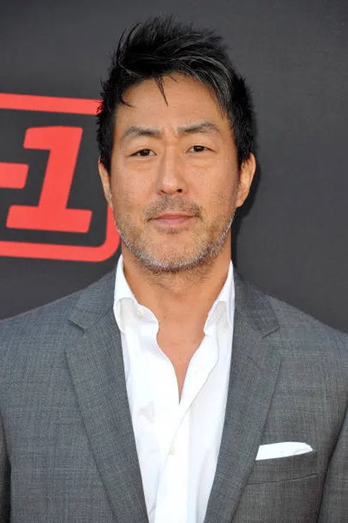 Kenneth Choi