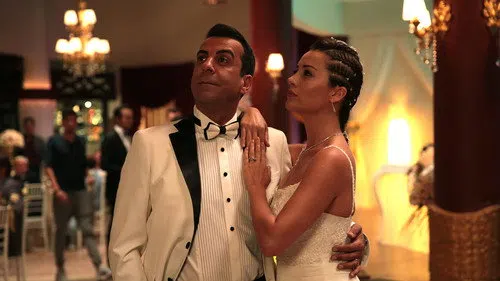 Düğüm Salonu izle afişi