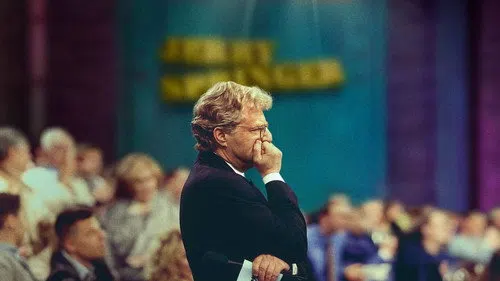 Jerry Springer: Kavga Dövüş, Kamera, Motor izle