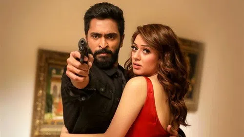 Thuppakki Munai izle afişi