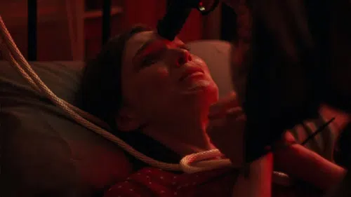 Flinch izle afişi
