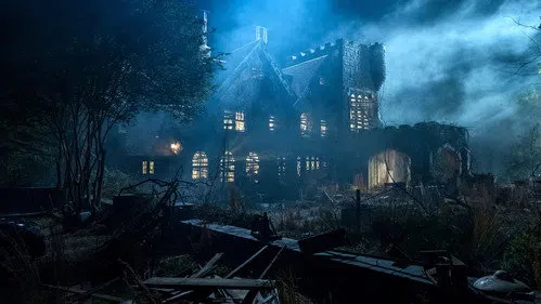 The Haunting: Tepedeki Ev izle