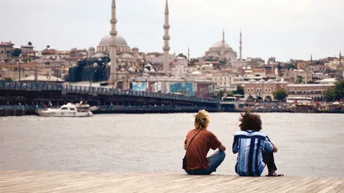 İstanbul Bahçesi izle afişi