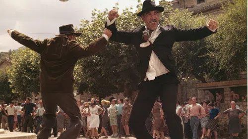 Kasabanın Sırrı izle