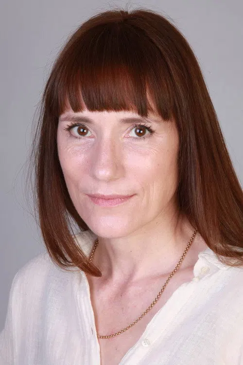 Charlotte Randle