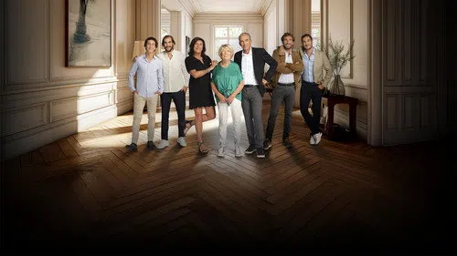 L'Agence - L'immobilier de luxe en famille izle afişi