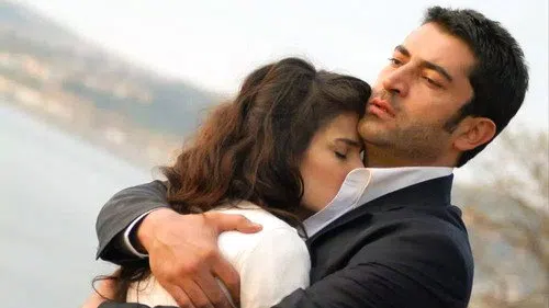 Acı Hayat izle afişi