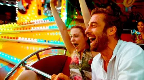 Yalın Ayak izle