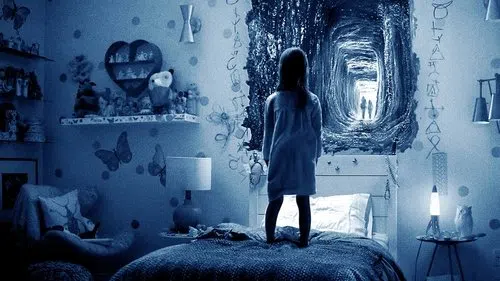 Paranormal Activity 5: Hayalet Boyutu izle afişi