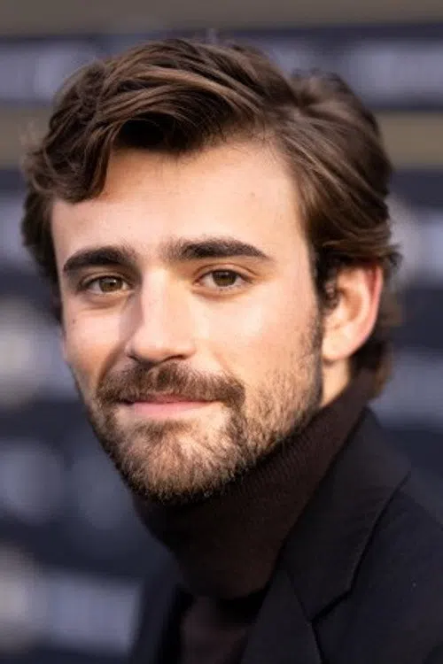Charlie Rowe