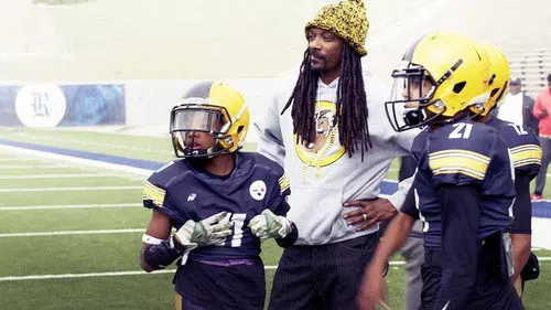Coach Snoop izle