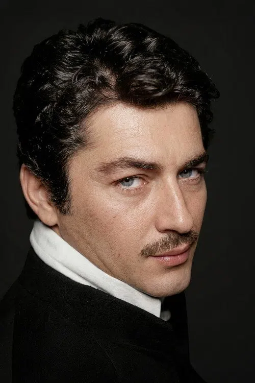 Salih Güney