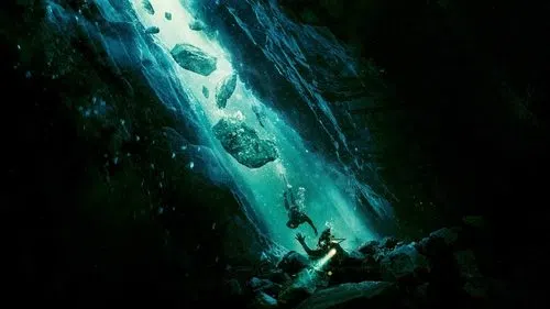 Ölümcül Dalış izle afişi