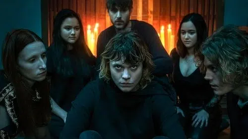 Cracow Monsters izle afişi