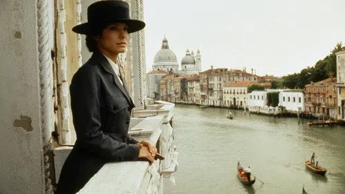 In Love and War izle