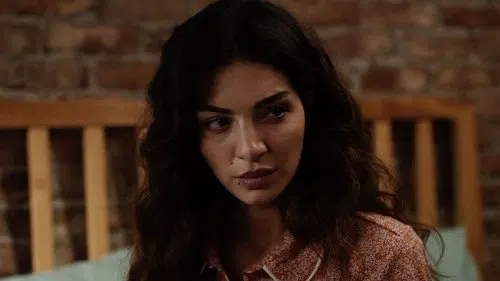 Kadınlara Mahsus izle afişi