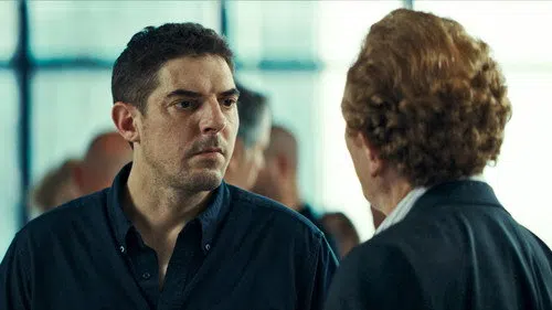 Le Système Victoria izle afişi
