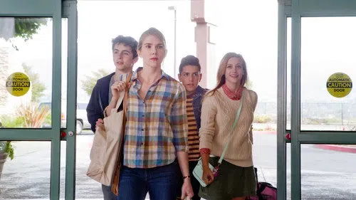 Miss Stevens izle