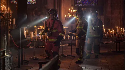 Notre-Dame on Fire izle