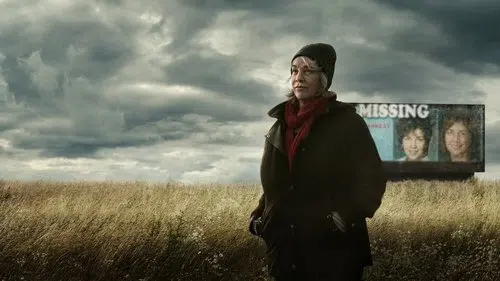 Ateşe Doğru: Kayıp Kızım izle