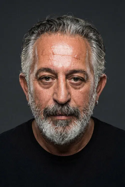 Cem Yılmaz