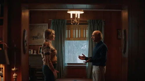 Owl Kasabası izle afişi