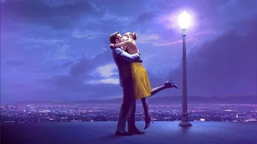 Aşıklar Şehri izle afişi