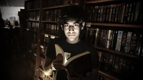 İnternetin Çocuğu: Aaron Swartz'un Hikayesi izle