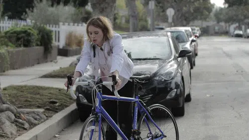 Izzy Gets the F*ck Across Town izle afişi