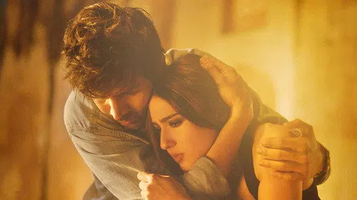 Love Aaj Kal izle afişi