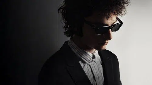 Bob Dylan: Tam Bir Bilinmez izle