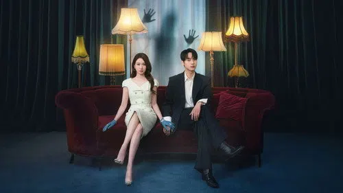 Spooky in Love izle