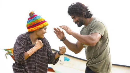 இறுதிச்சுற்று izle afişi